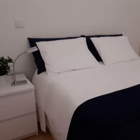 Cosy At Alegria Apartment Porto